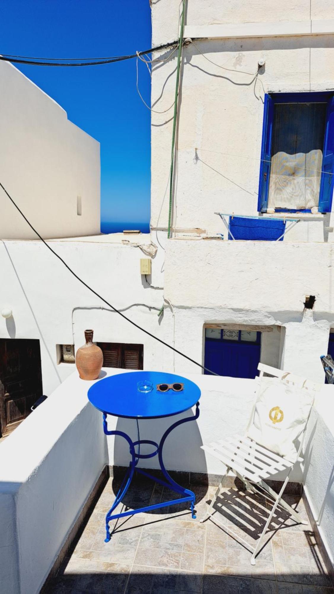 Margarita'S Rooms Folegandros Town Экстерьер фото